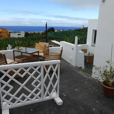 Apartamento Sonnige In Mit Pool